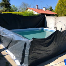 Accessoires et Produits d'Entretien : Astuces et Solutions pour une Piscine Impeccable Carrieres-sur-Seine